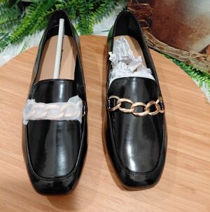 JustFab Glossy Black Loafers with Gold Chain